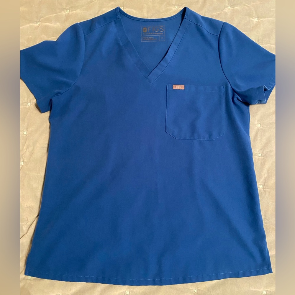 FIGS one pocket scrub top